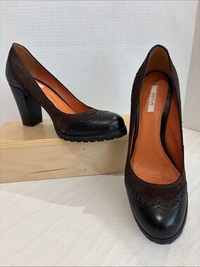 Geox Black and Brown Leather Block Heel Pumps